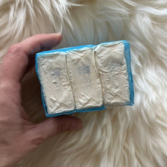 Ivory Soap Vintage Pack of 3 Retro Old Style packaging 3oz Bars Y2K Film Prop - Picture 5 of 6
